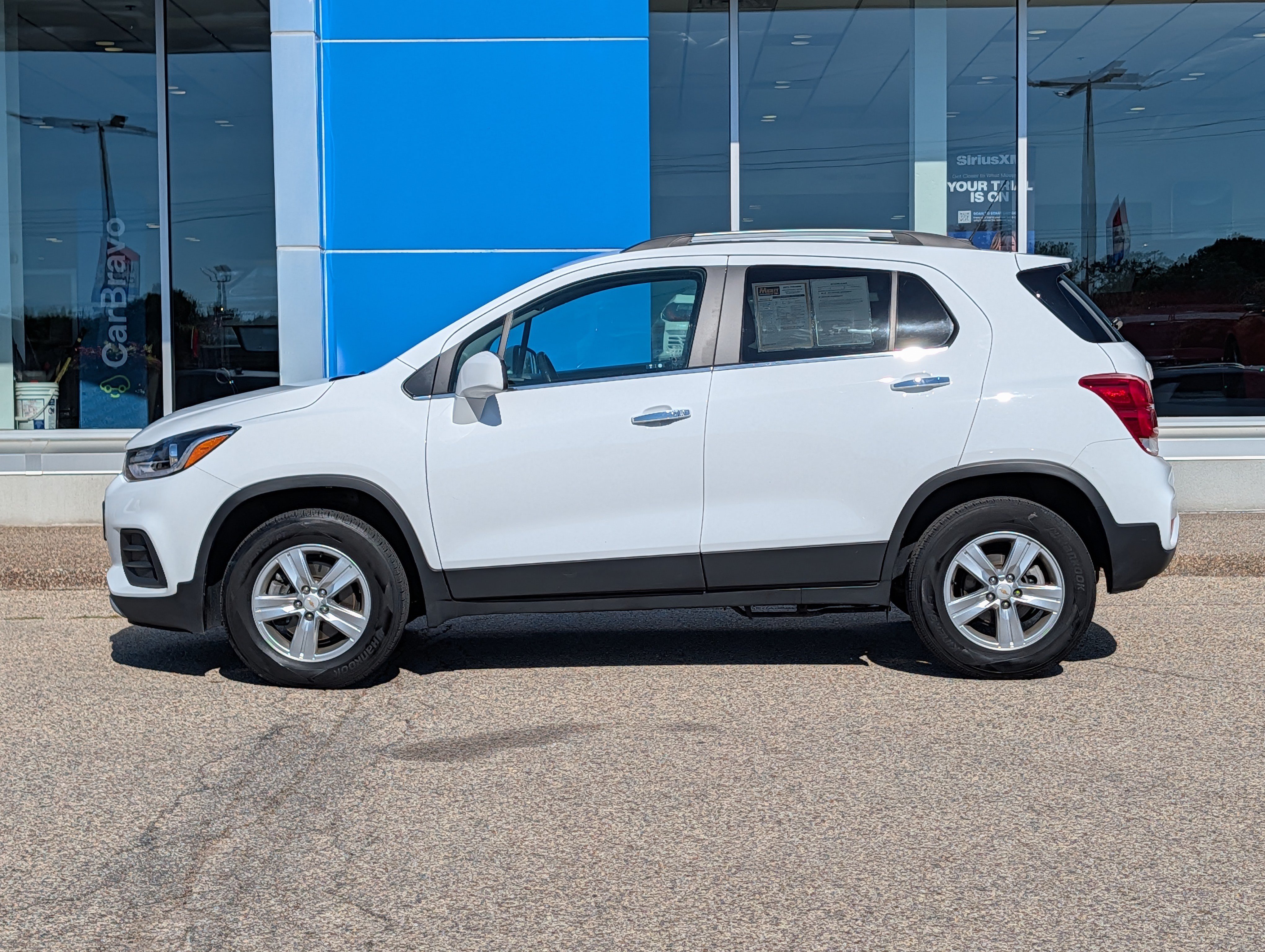 Certified 2019 Chevrolet Trax LT w/ LT Convenience Package AWD/4WD image 5