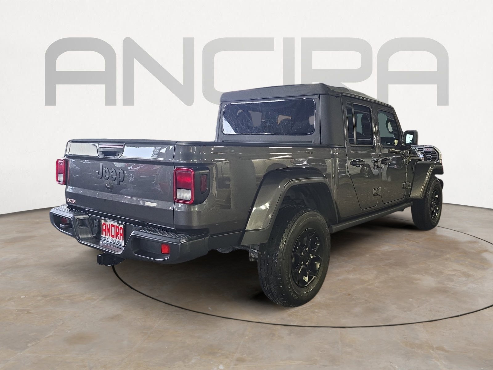 Certified 2023 Jeep Gladiator Willys image 10