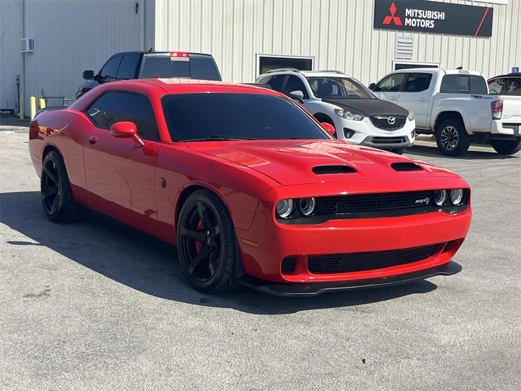 Used 2020 Dodge Challenger SRT Hellcat image 5