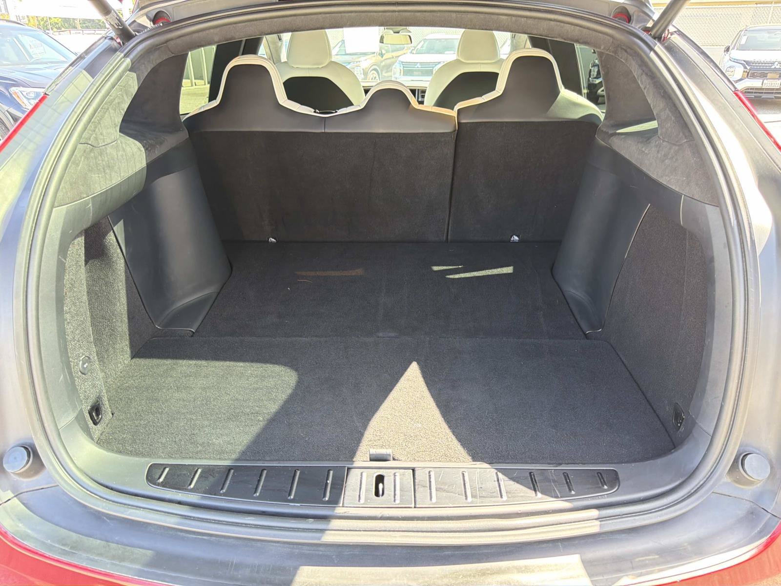 Used 2020 Tesla Model X Long Range AWD/4WD image 5