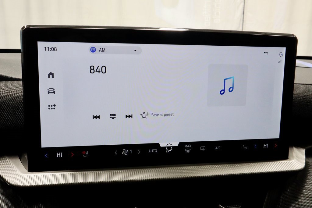 Certified 2025 Ford Explorer ST image 3