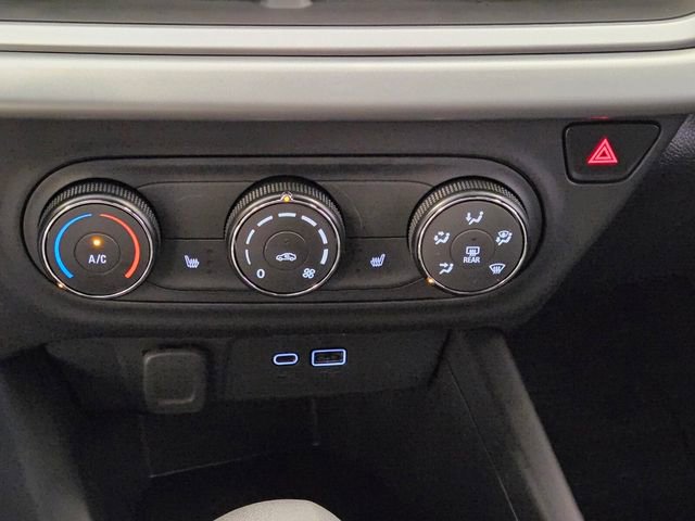 New 2026 Chevrolet Trax RS w/ Sunroof Package image 18