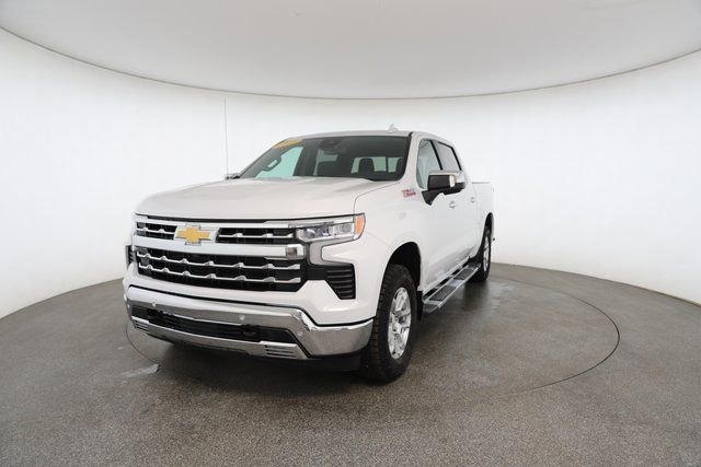 Used 2025 Chevrolet Silverado 1500 LTZ w/ Z71 Off-Road Package image 32