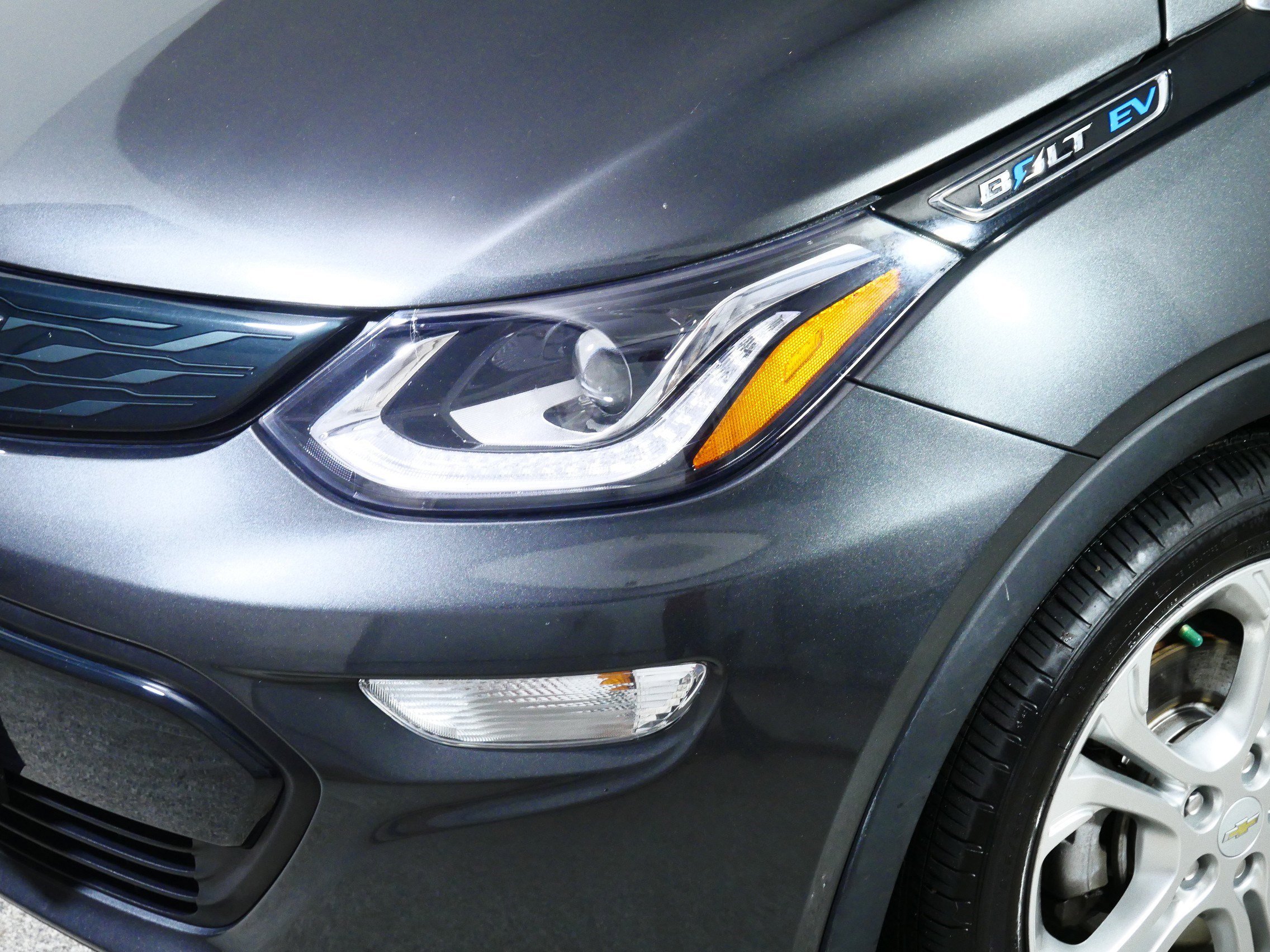 Used 2017 Chevrolet Bolt LT FWD image 16