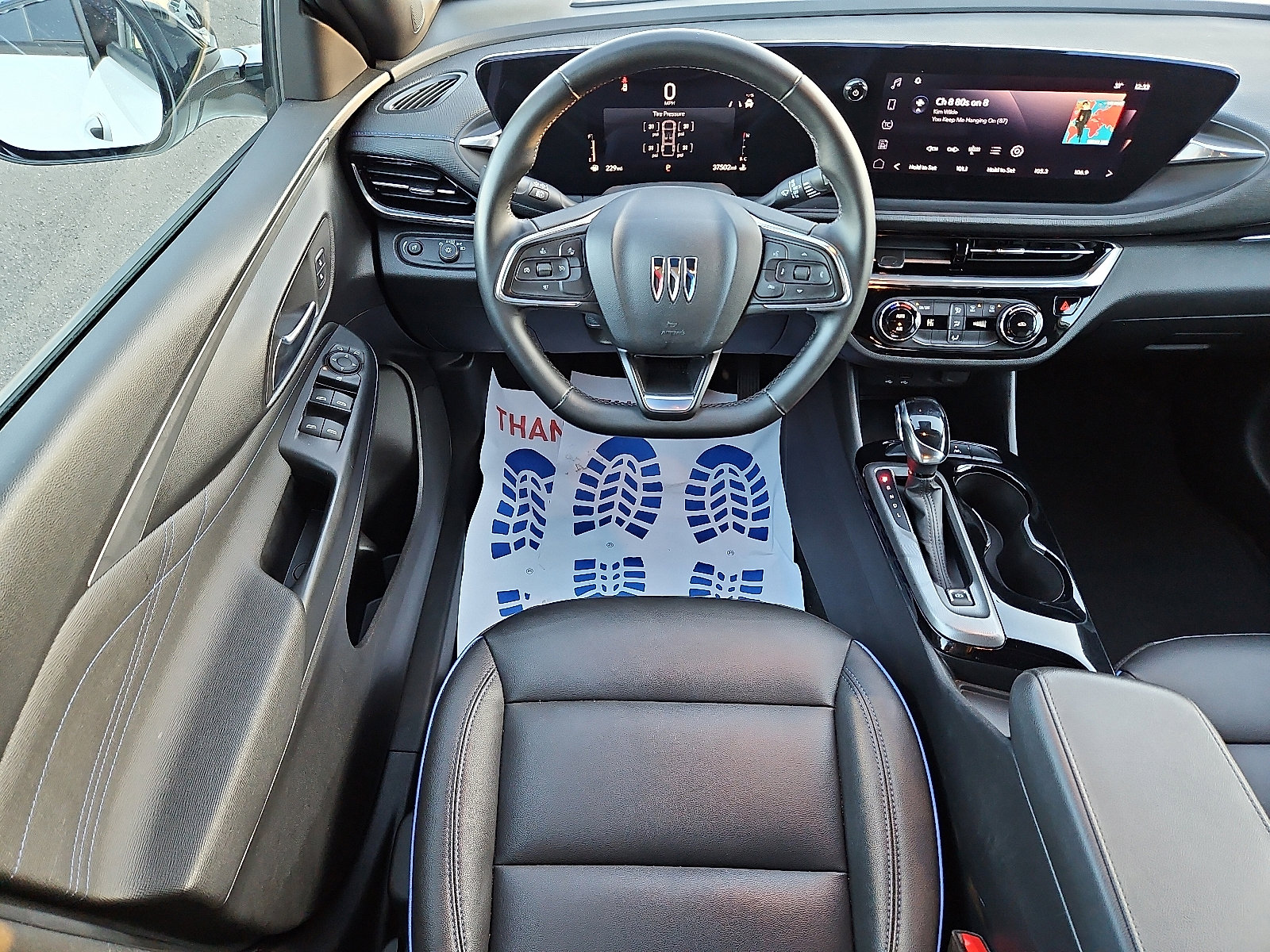 Certified 2024 Buick Envista Sport Touring w/ Advanced Safety Package image 11