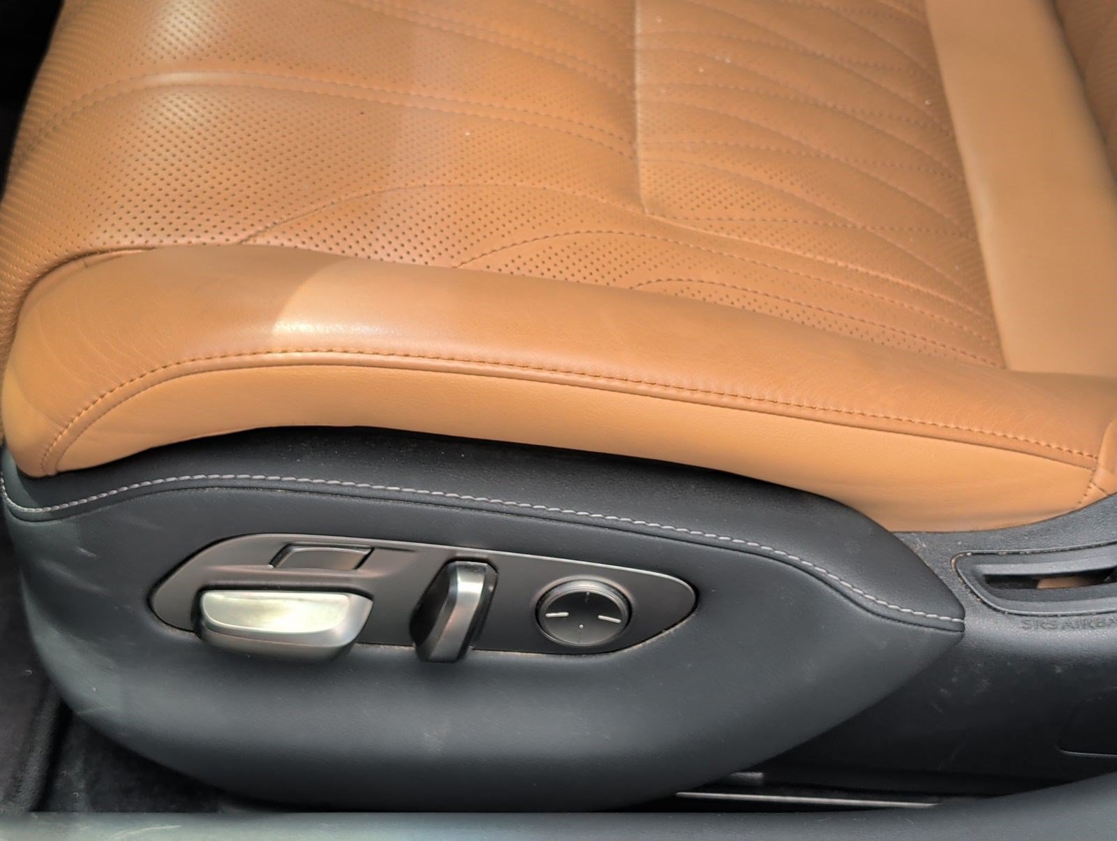 Certified 2023 Lexus LS 500 w/ Interior Upgrade Package RWD image 10
