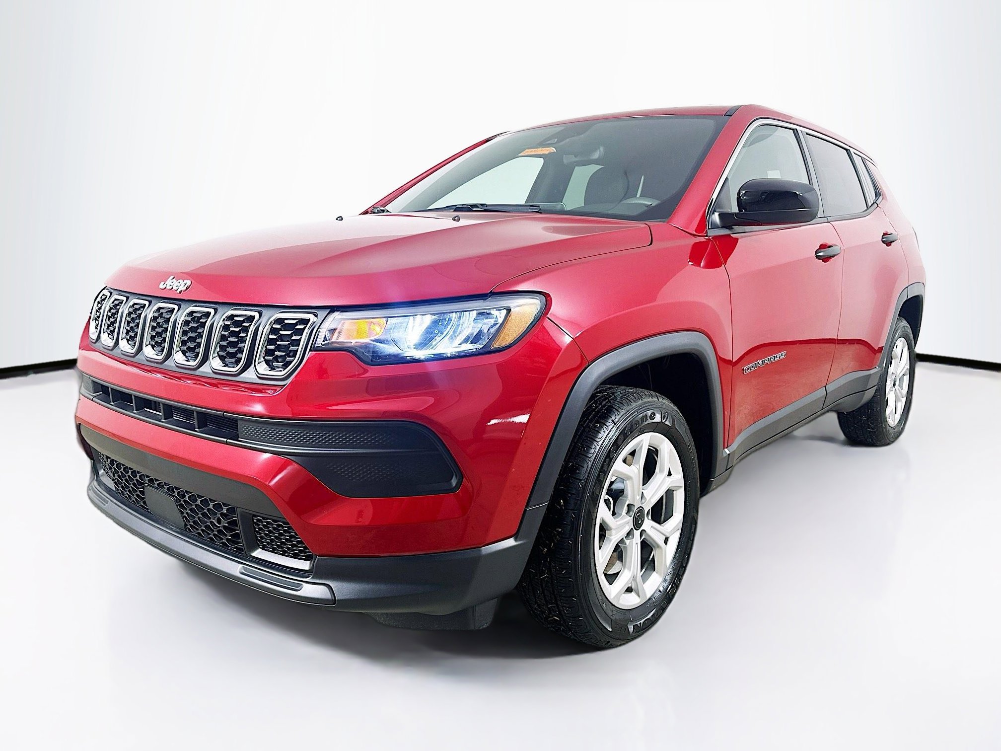 Certified 2025 Jeep Compass Sport image 1