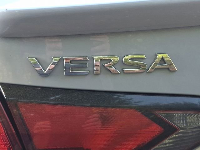Used 2024 Nissan Versa SR image 8