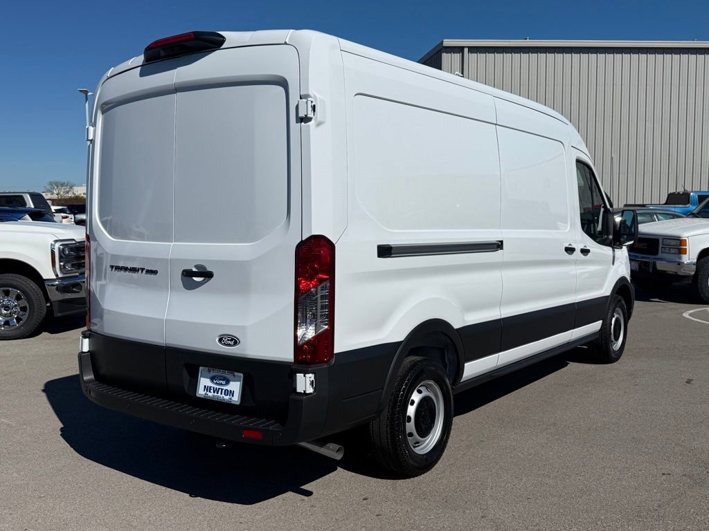 New 2026 Ford Transit 250 148 Medium Roof w/ Load Area Protection Package image 31