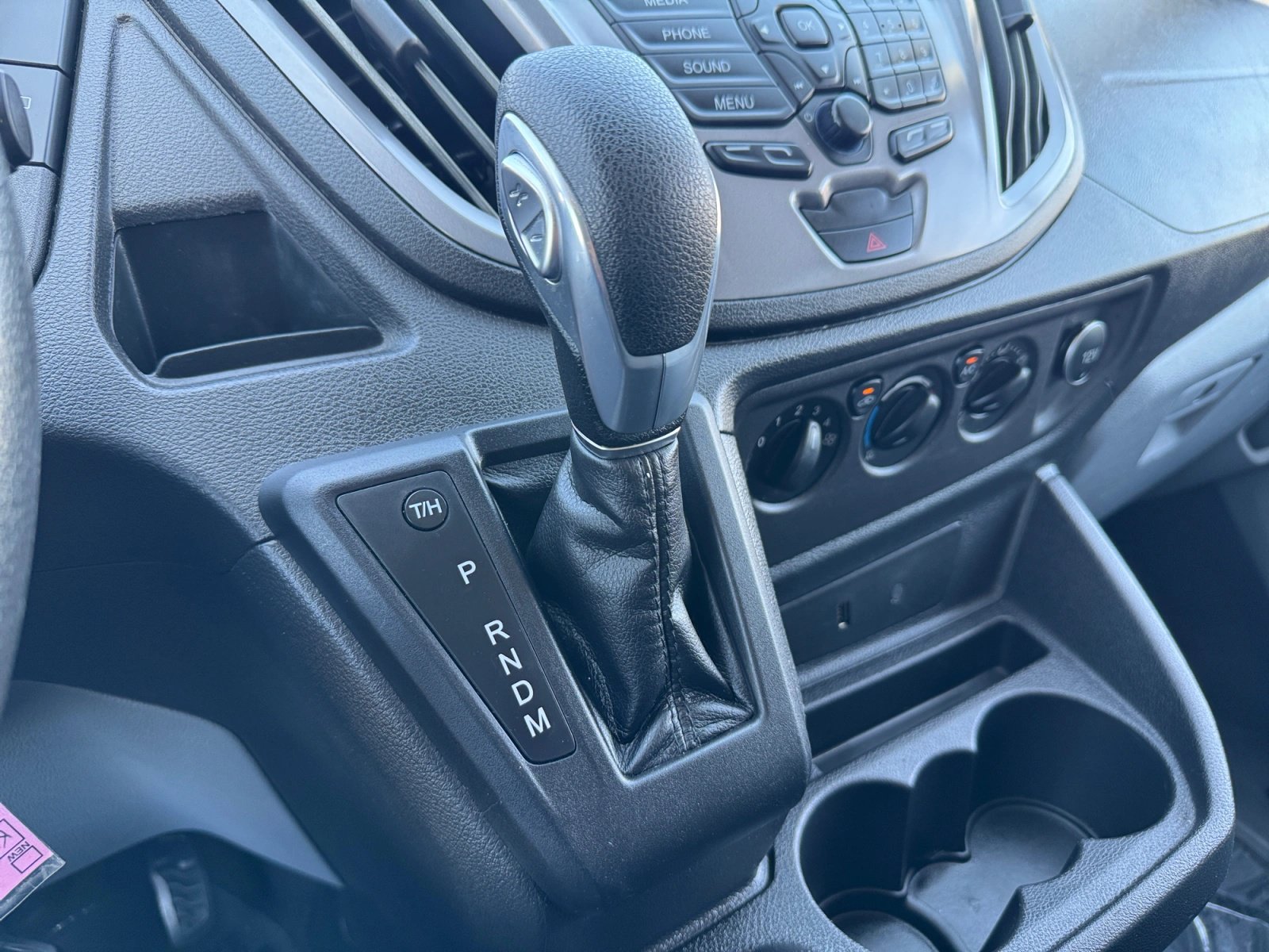 Used 2019 Ford Transit 350 XLT RWD image 18