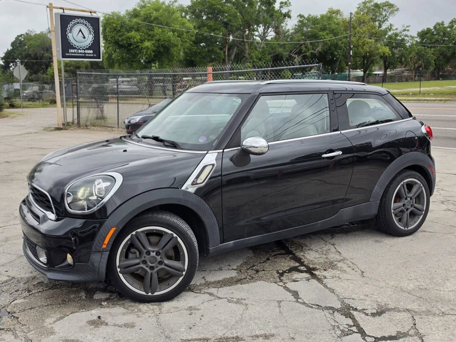 Used 2013 MINI Cooper Paceman S image 2