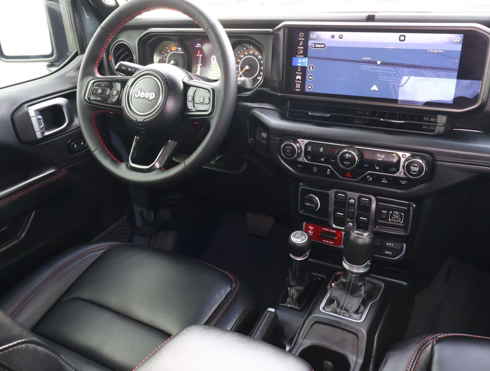 Used 2024 Jeep Wrangler Unlimited Rubicon image 10