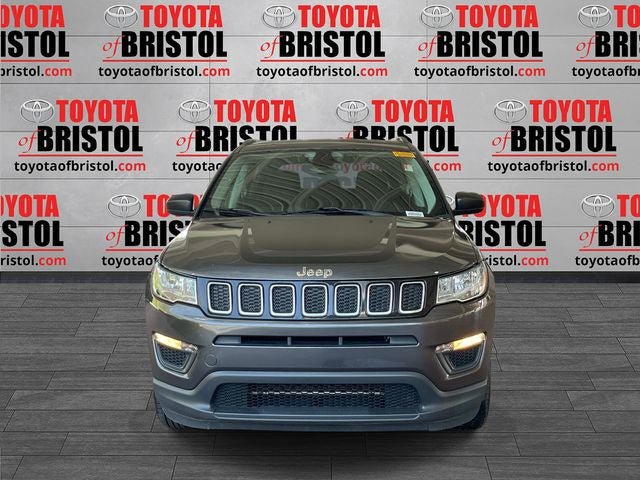 Used 2018 Jeep Compass Sport w/ Tech Group AWD/4WD image 9