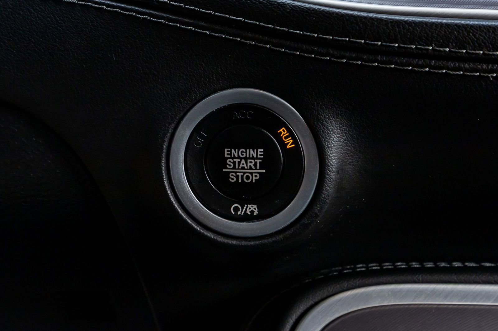 Used 2022 Dodge Challenger R/T Scat Pack RWD image 18