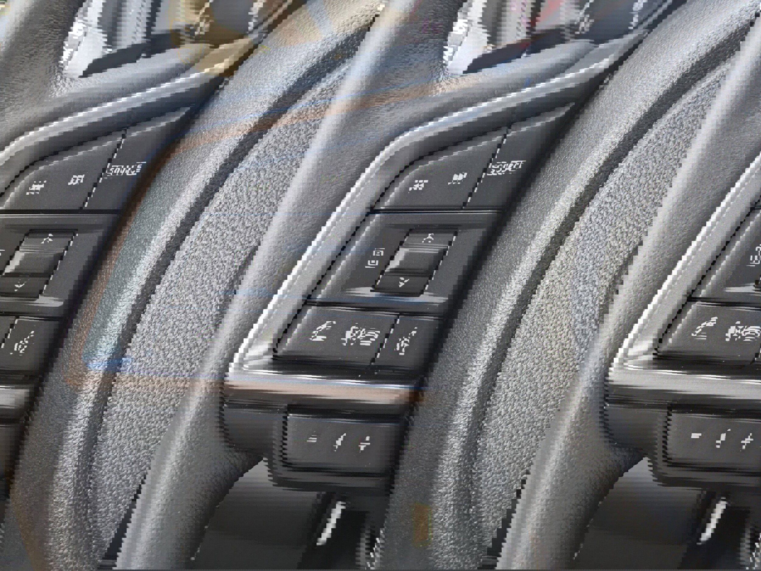 New 2025 Subaru Ascent Limited w/ Popular Package #1 image 25