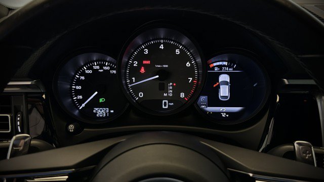 Used 2023 Porsche Macan S AWD/4WD image 15