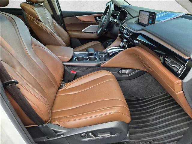 Used 2024 Acura MDX w/ Technology Package FWD image 16