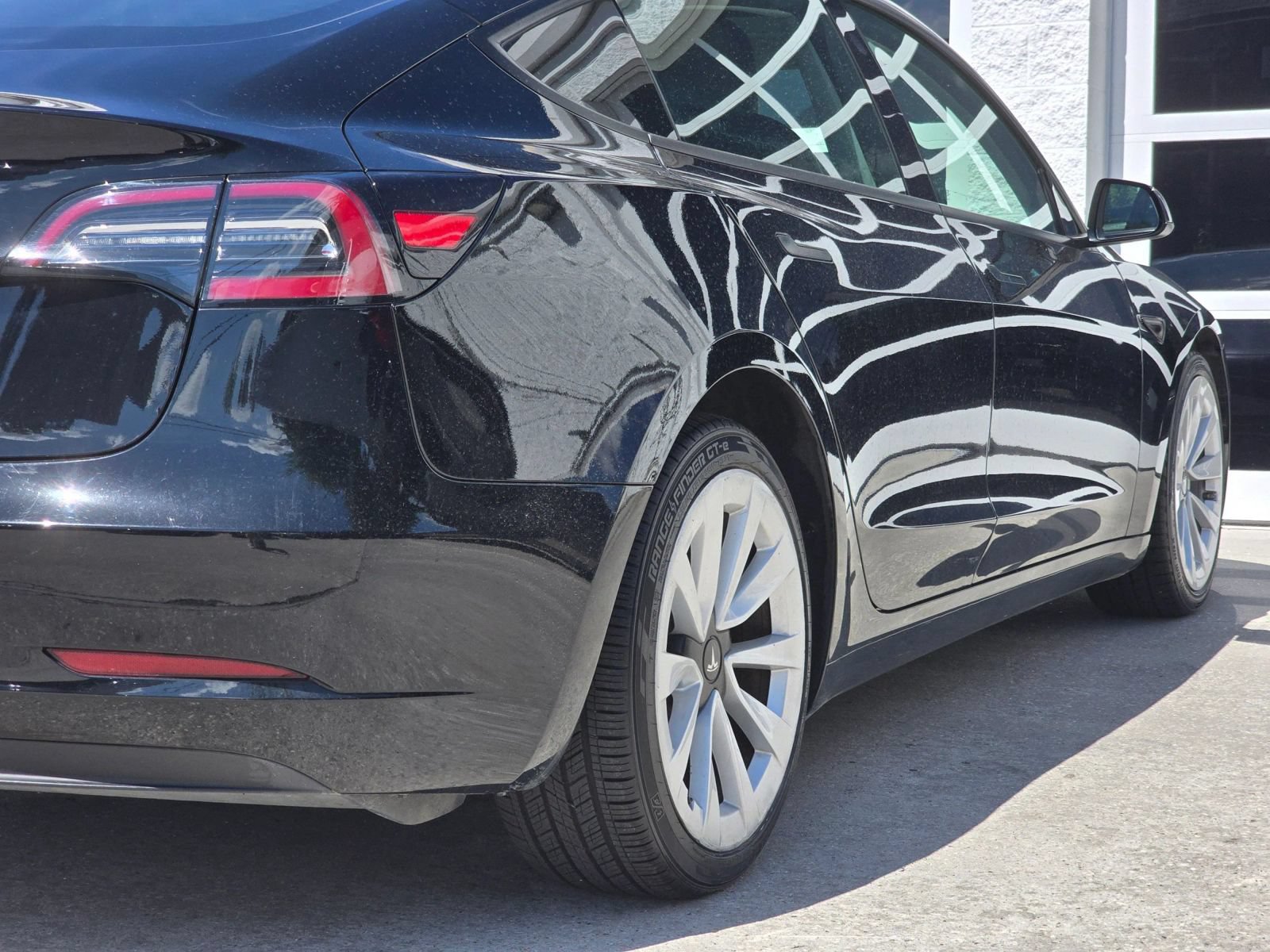 Used 2023 Tesla Model 3 Standard Range RWD image 39