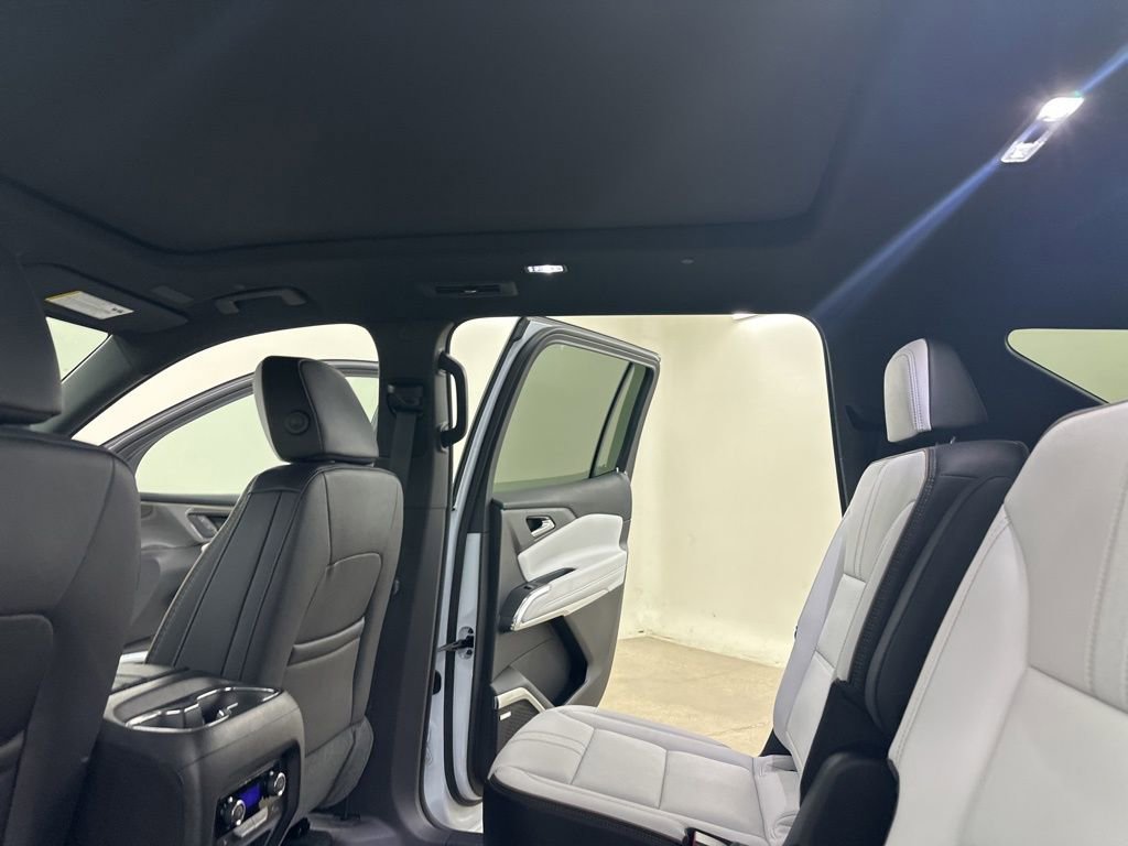 New 2026 Chevrolet Traverse High Country image 28