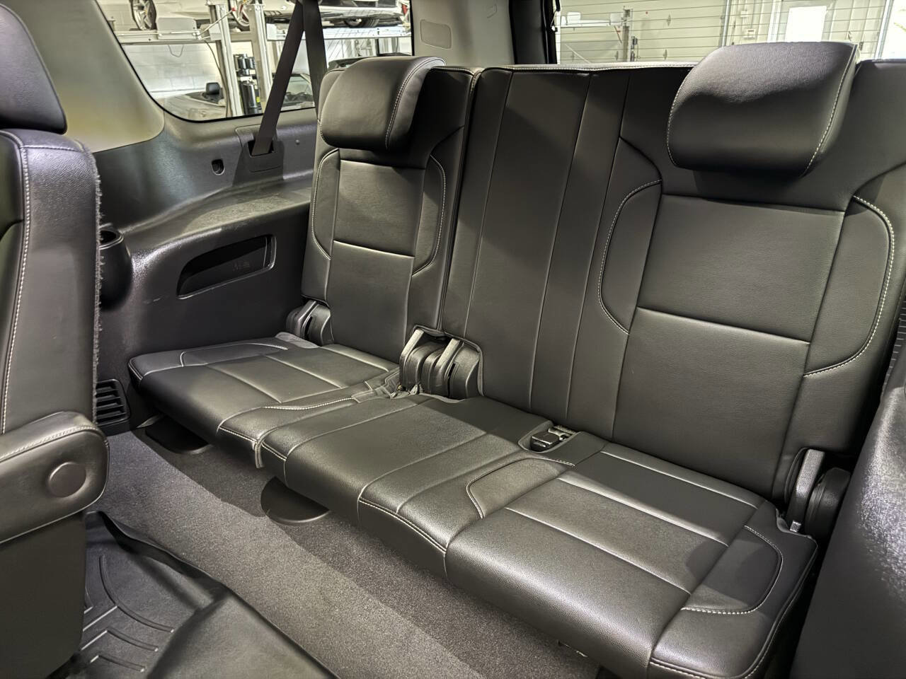 Used 2019 Chevrolet Suburban LT AWD/4WD image 17