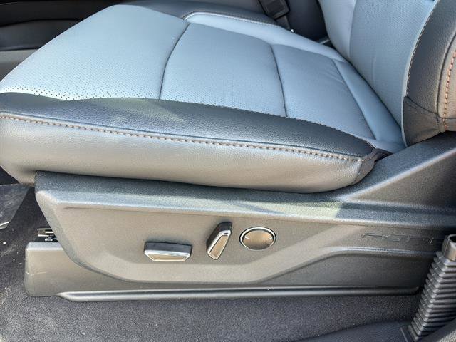 New 2025 Ford F150 Lightning Lariat image 11