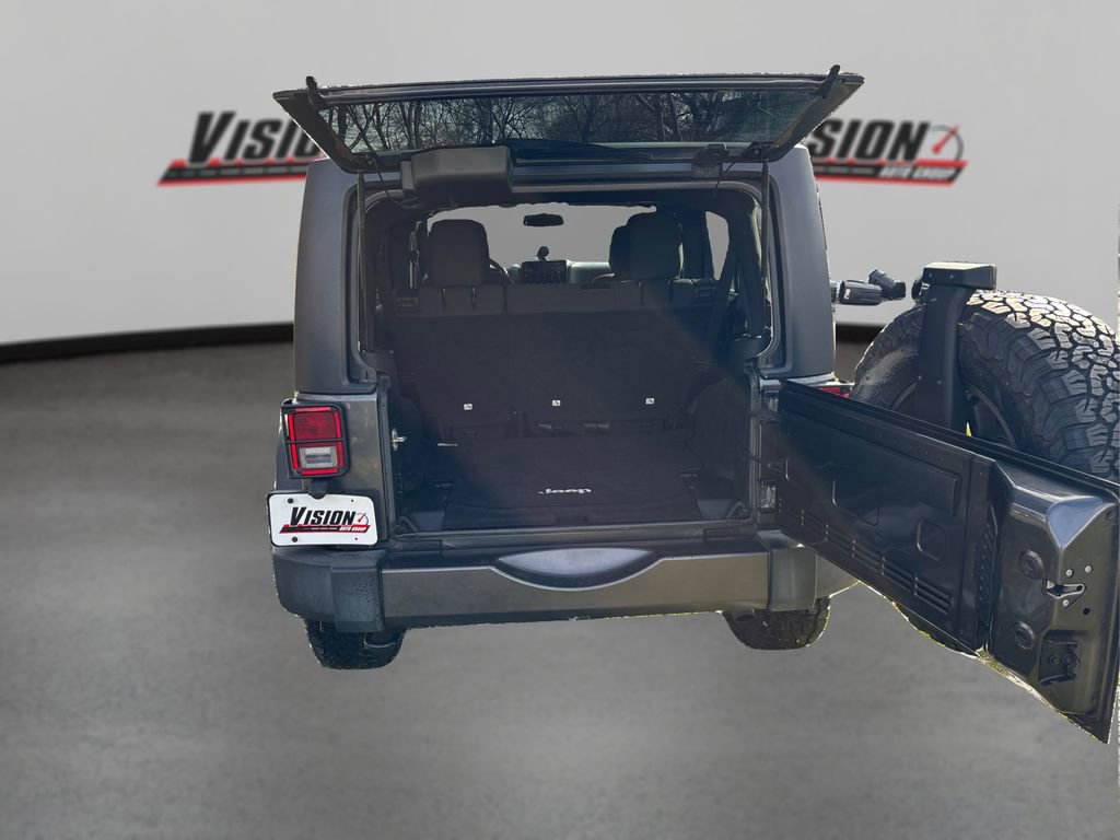 Used 2017 Jeep Wrangler Unlimited Sport image 11