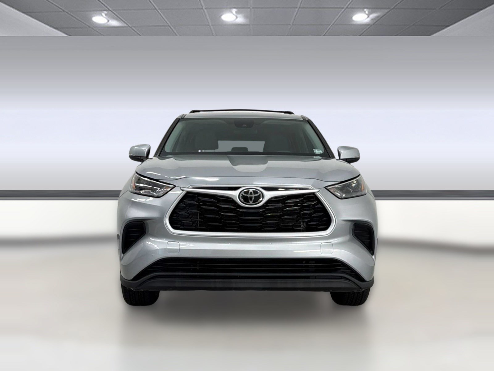 Used 2022 Toyota Highlander L FWD image 6