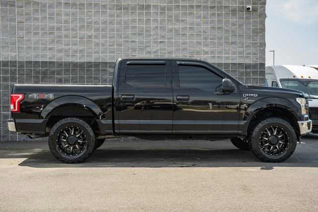 Used 2017 Ford F150 XLT image 4