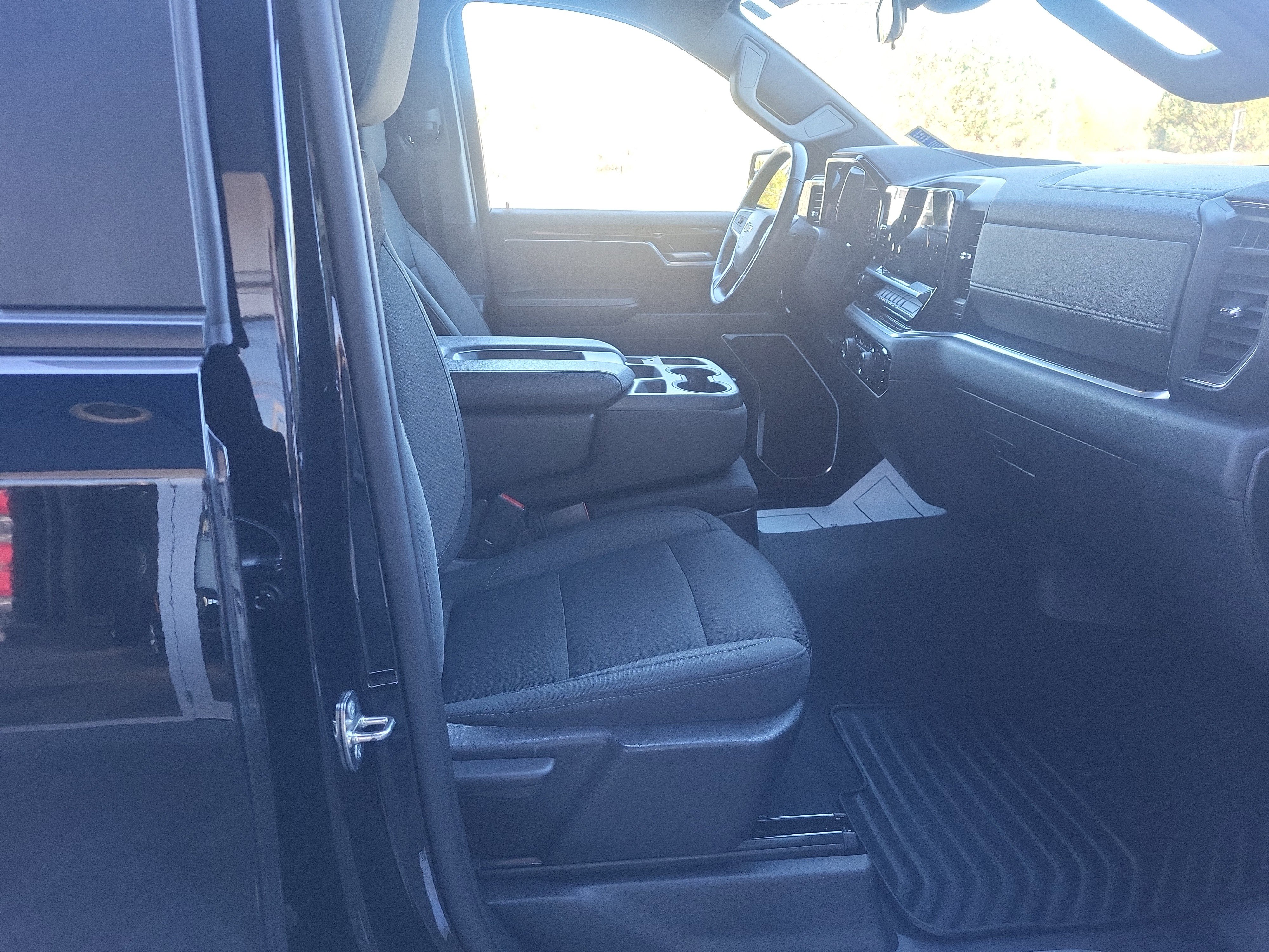 Certified 2022 Chevrolet Silverado 1500 LT image 18