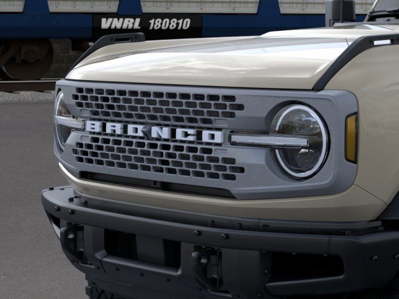 New 2026 Ford Bronco Badlands image 19