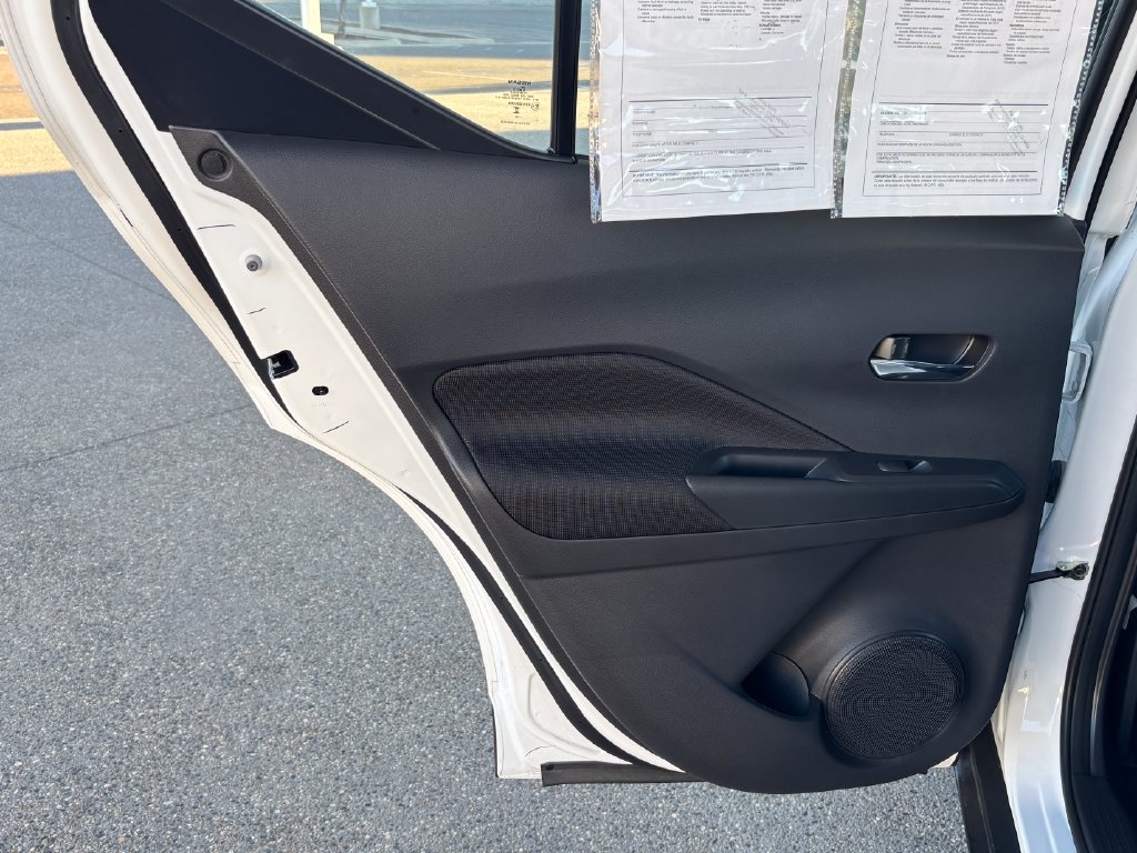 Used 2023 Nissan Kicks SV FWD image 26