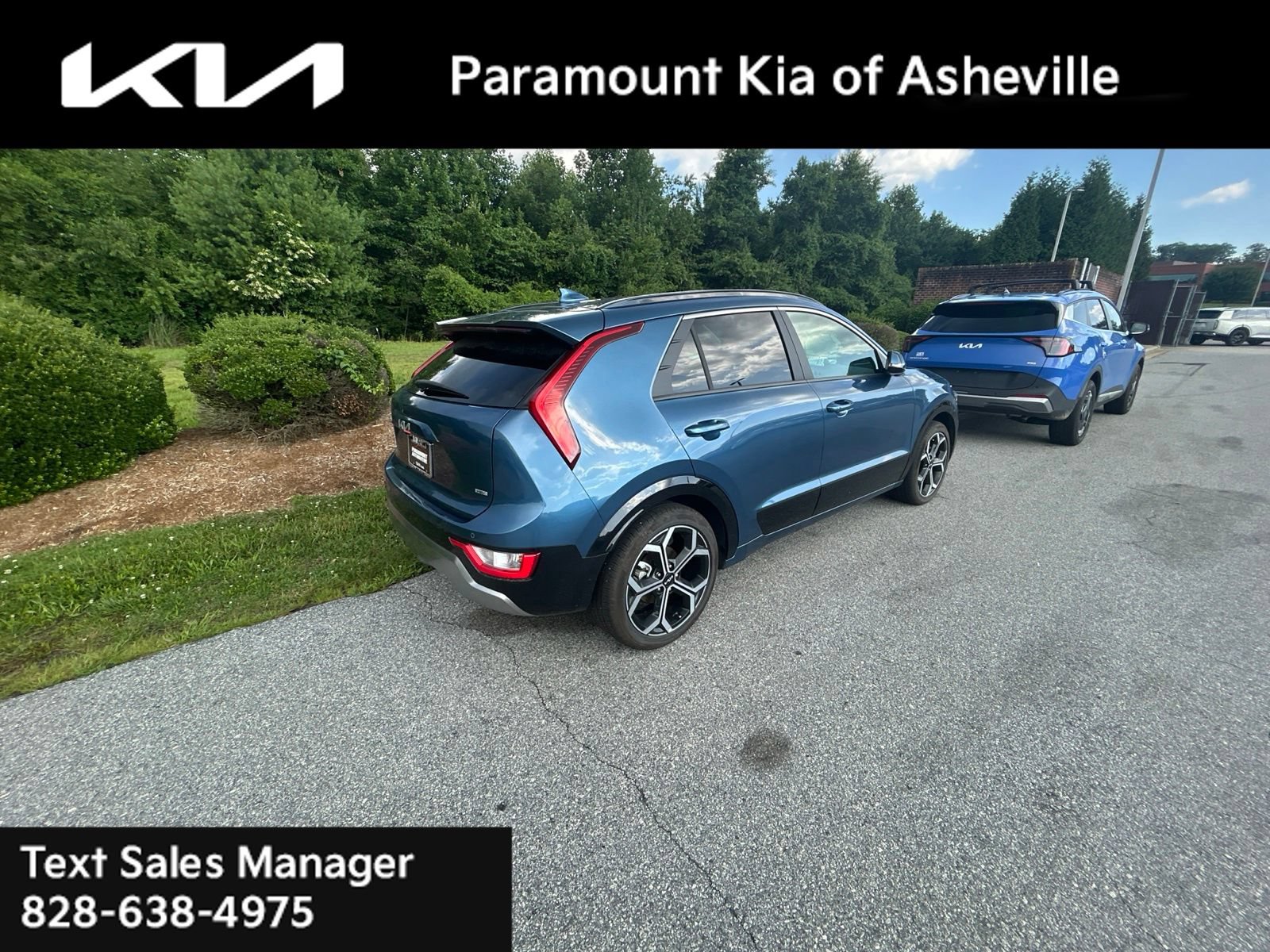 Certified 2025 Kia Niro EX Touring FWD image 5