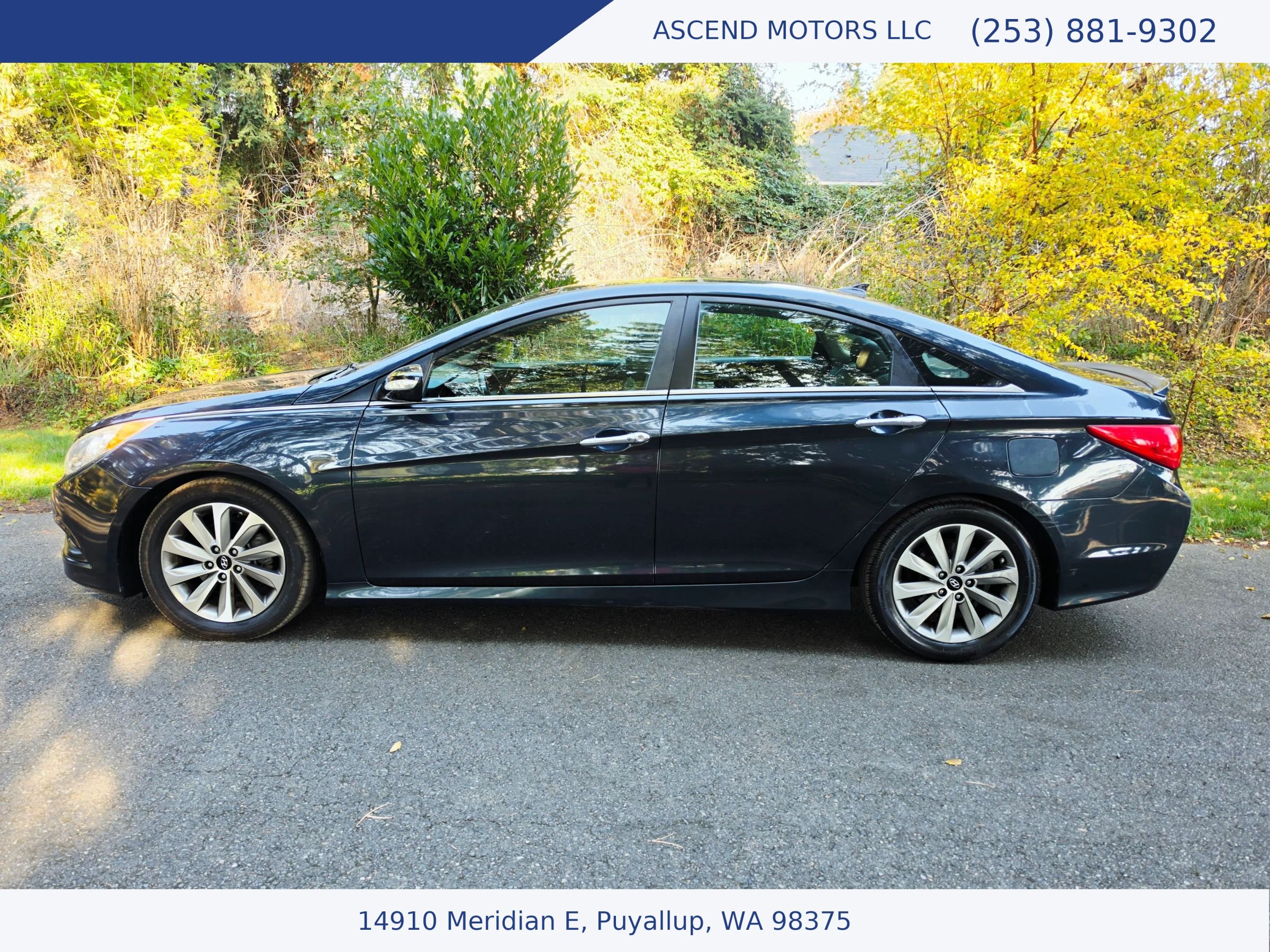 Used 2014 Hyundai Sonata Limited w/ Technology Package 05 FWD image 2