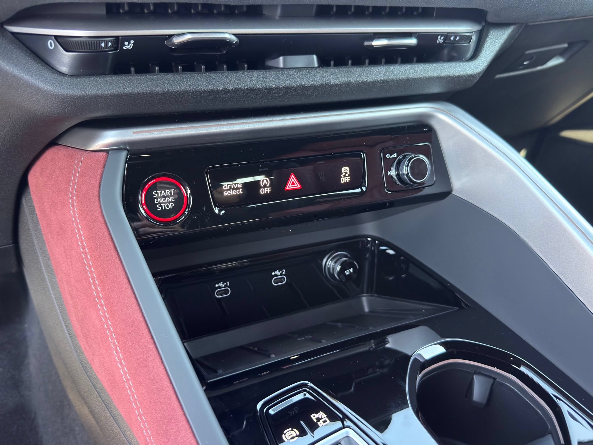 New 2026 Audi SQ5 Prestige AWD/4WD image 19