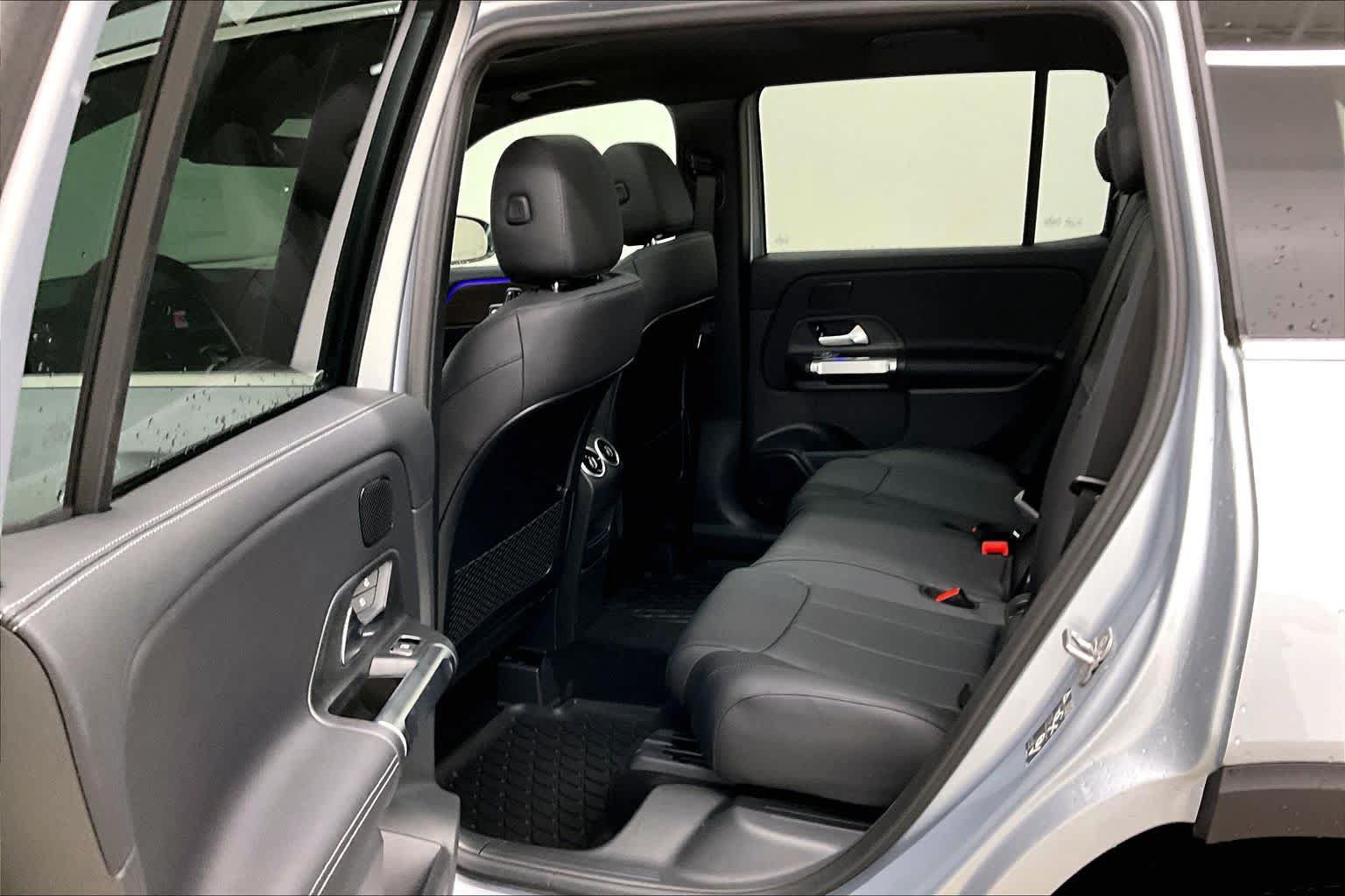 Used 2026 Mercedes-Benz GLB 250 image 19