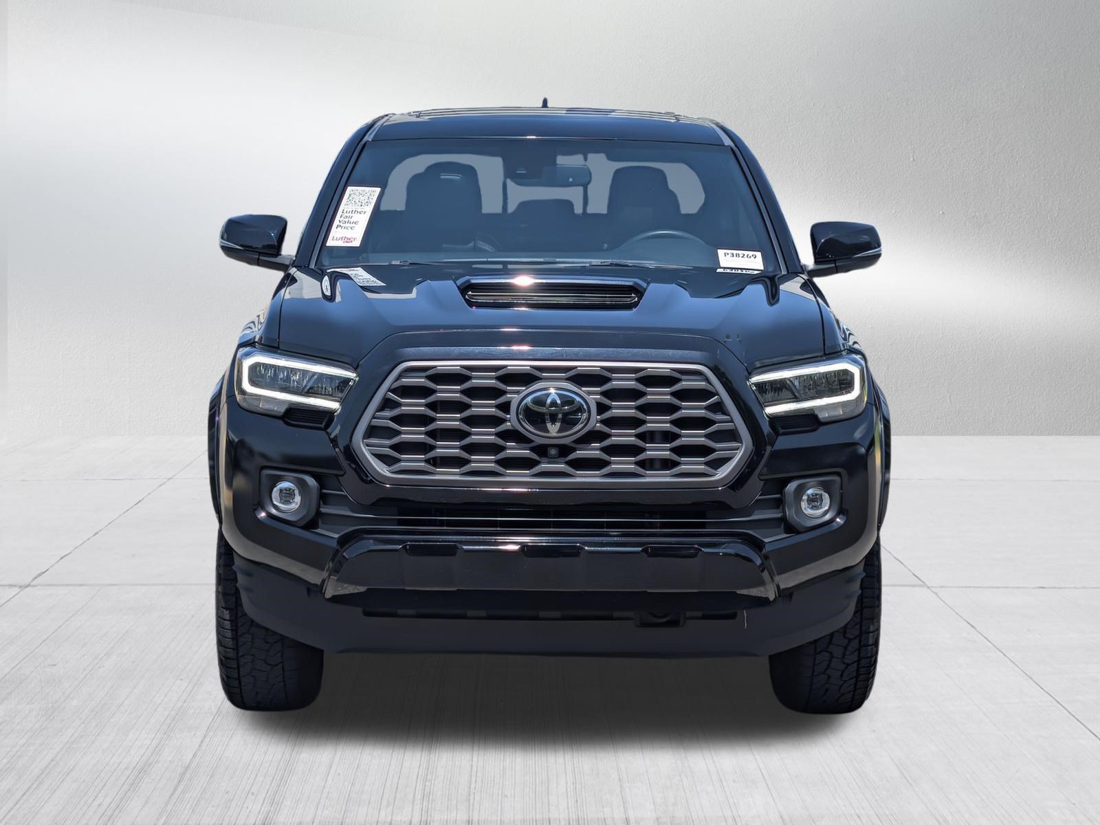 Used 2022 Toyota Tacoma TRD Sport w/ TRD Premium Sport Package AWD/4WD video 2