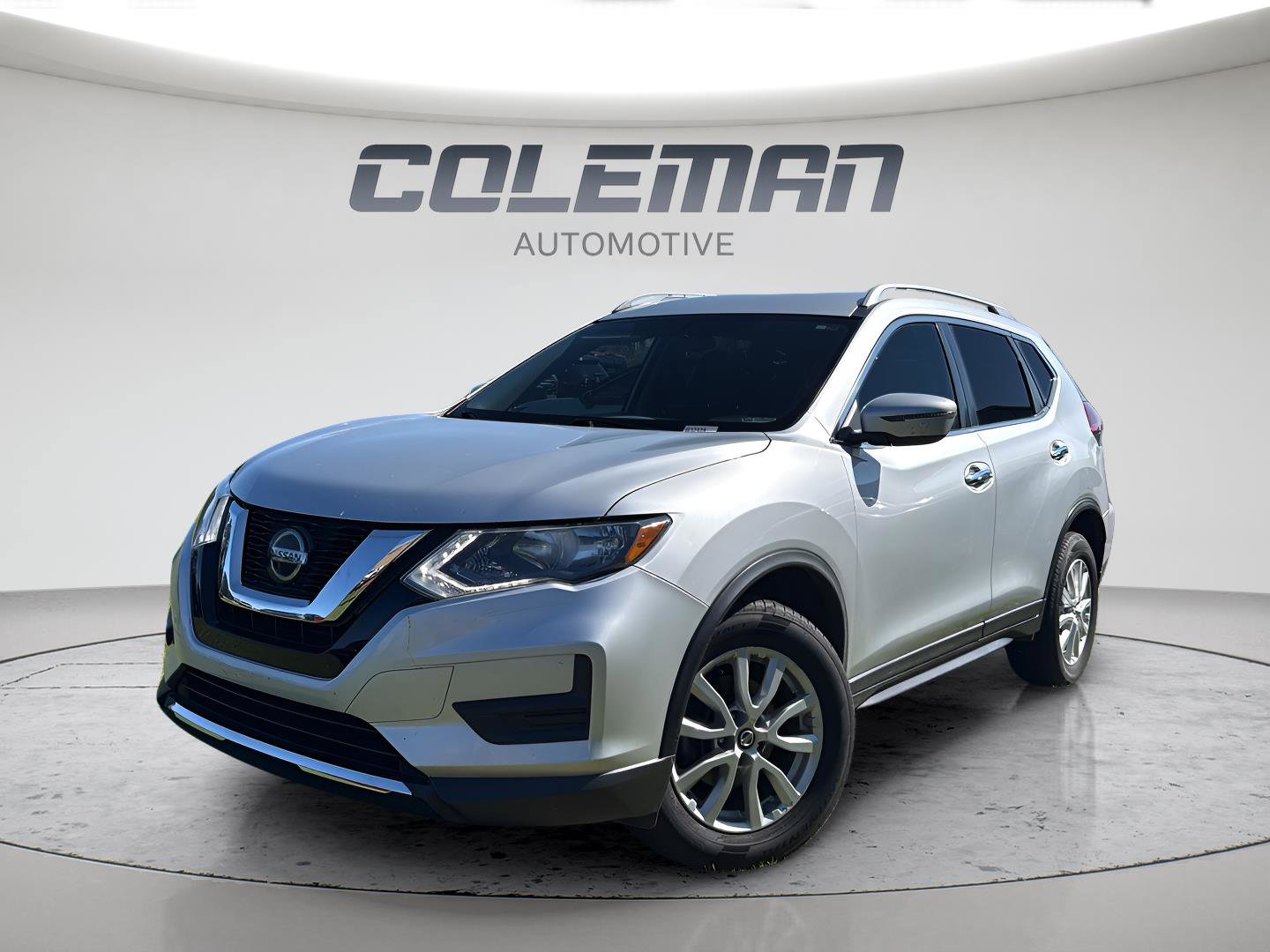 Used 2018 Nissan Rogue SV