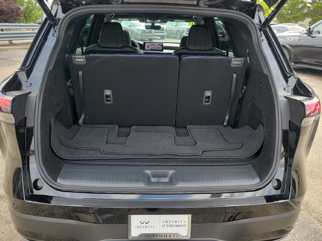 Certified 2026 INFINITI QX60 Sport w/ Dark Cargo Package AWD/4WD image 28