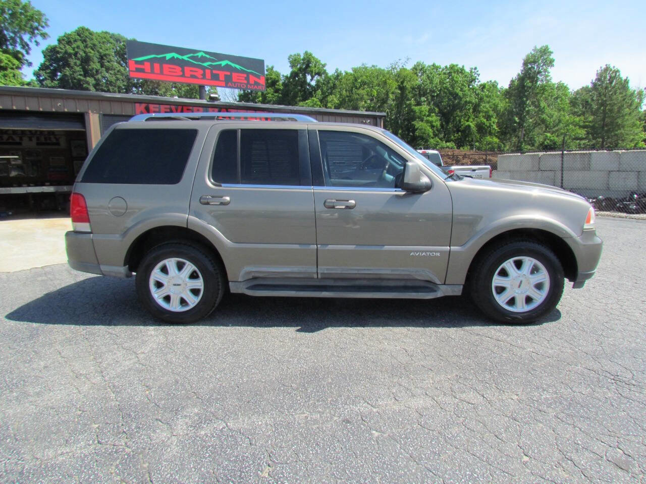 Used 2004 Lincoln Aviator Luxury image 8