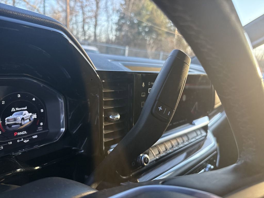 Used 2025 GMC Sierra 1500 Elevation image 19