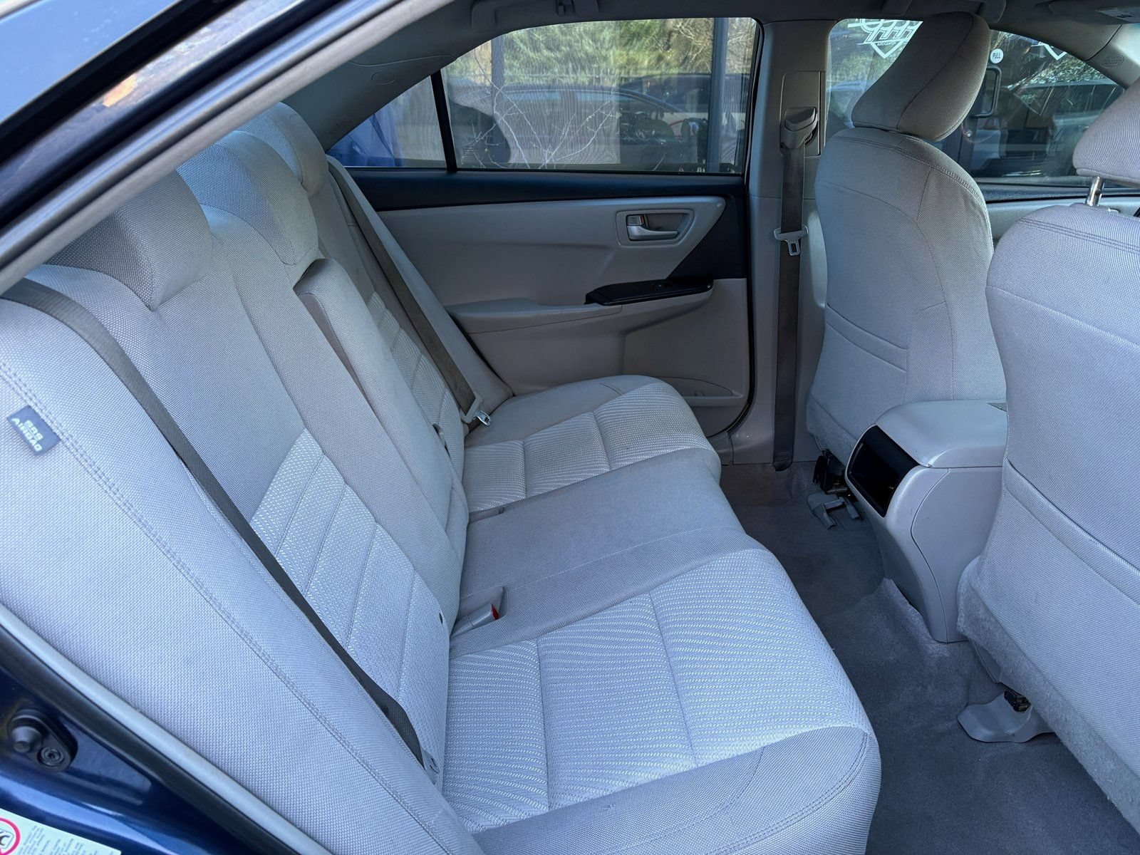 Used 2015 Toyota Camry LE FWD image 20