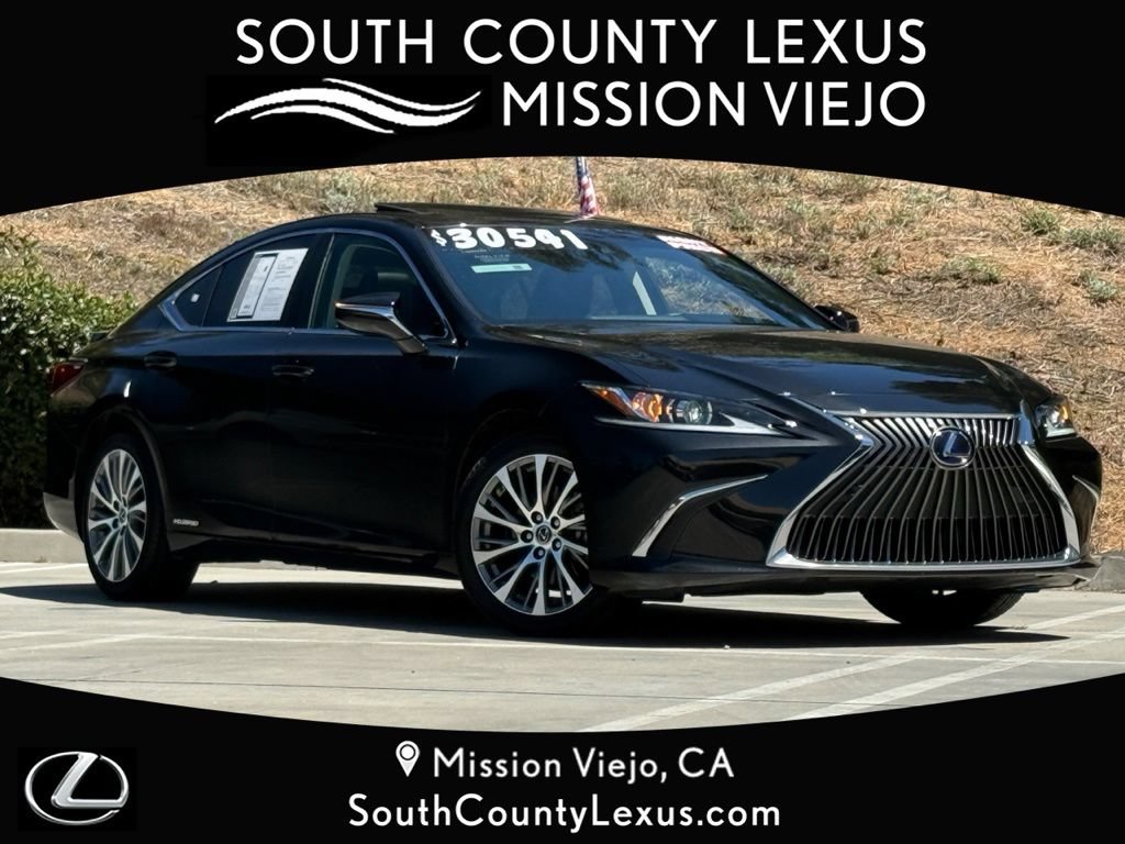 Certified 2021 Lexus ES 300h w/ Premium Package FWD image 1
