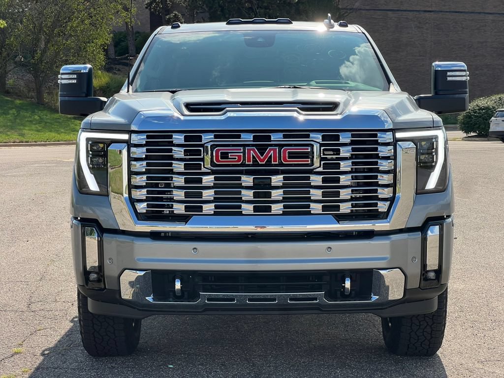 New 2026 GMC Sierra 2500 Denali w/ Denali Reserve Package AWD/4WD image 42