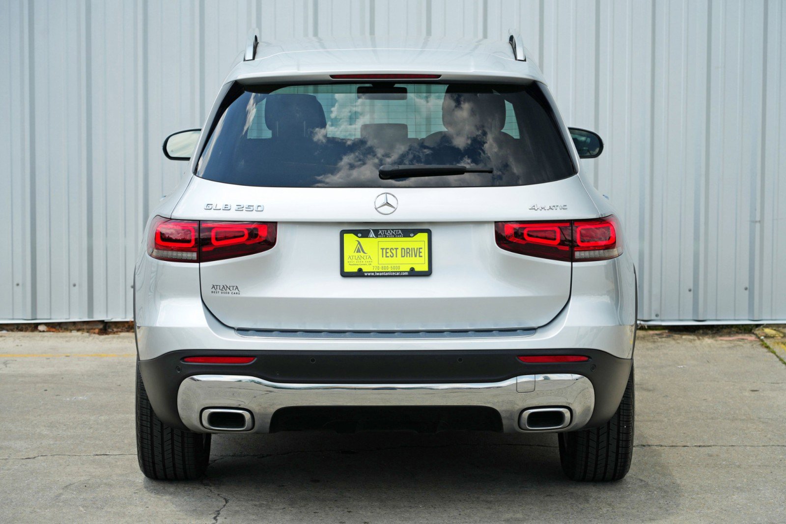 Used 2021 Mercedes-Benz GLB 250 4MATIC w/ Premium Package image 50