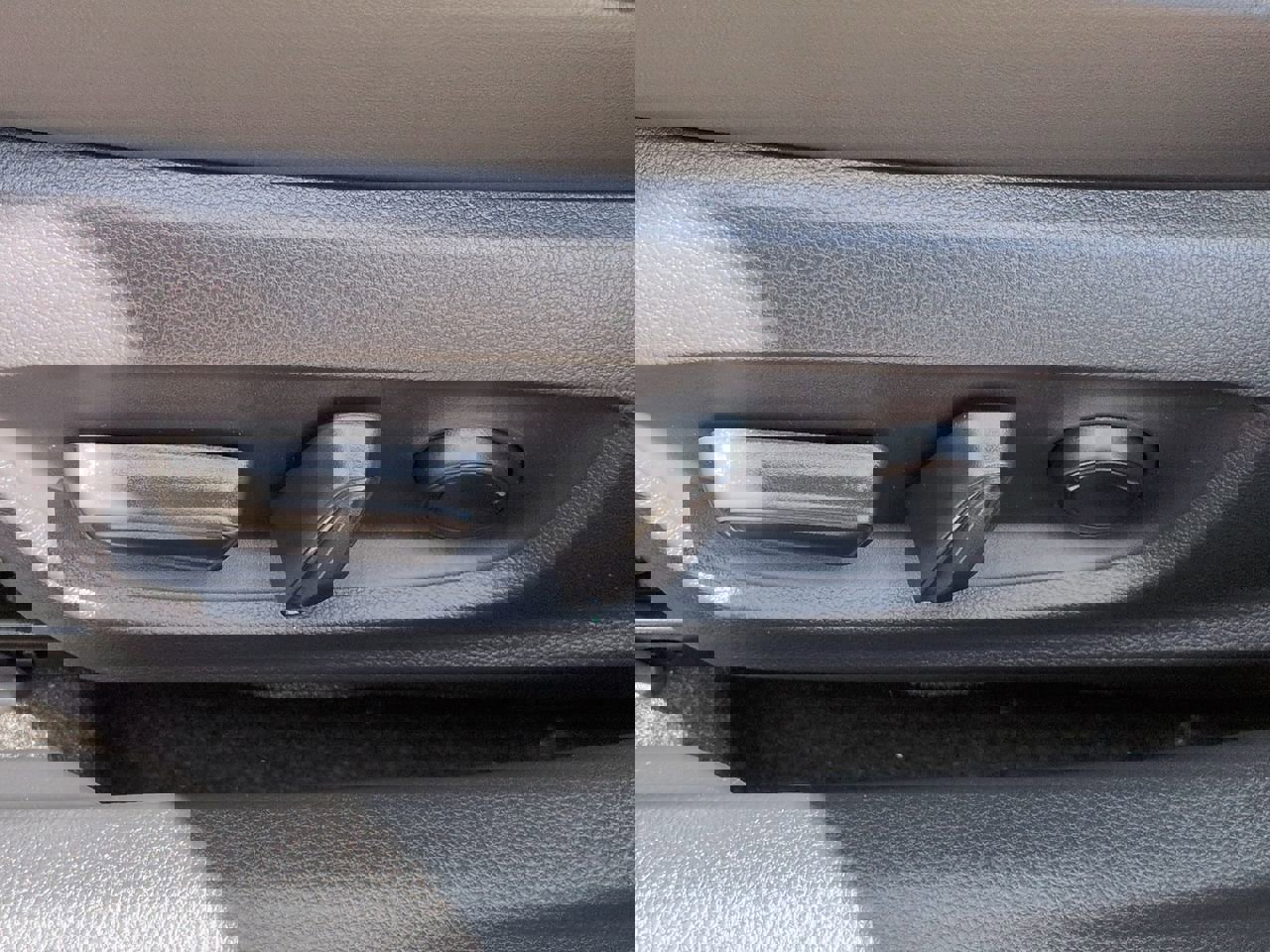 Used 2026 Toyota Prius image 20