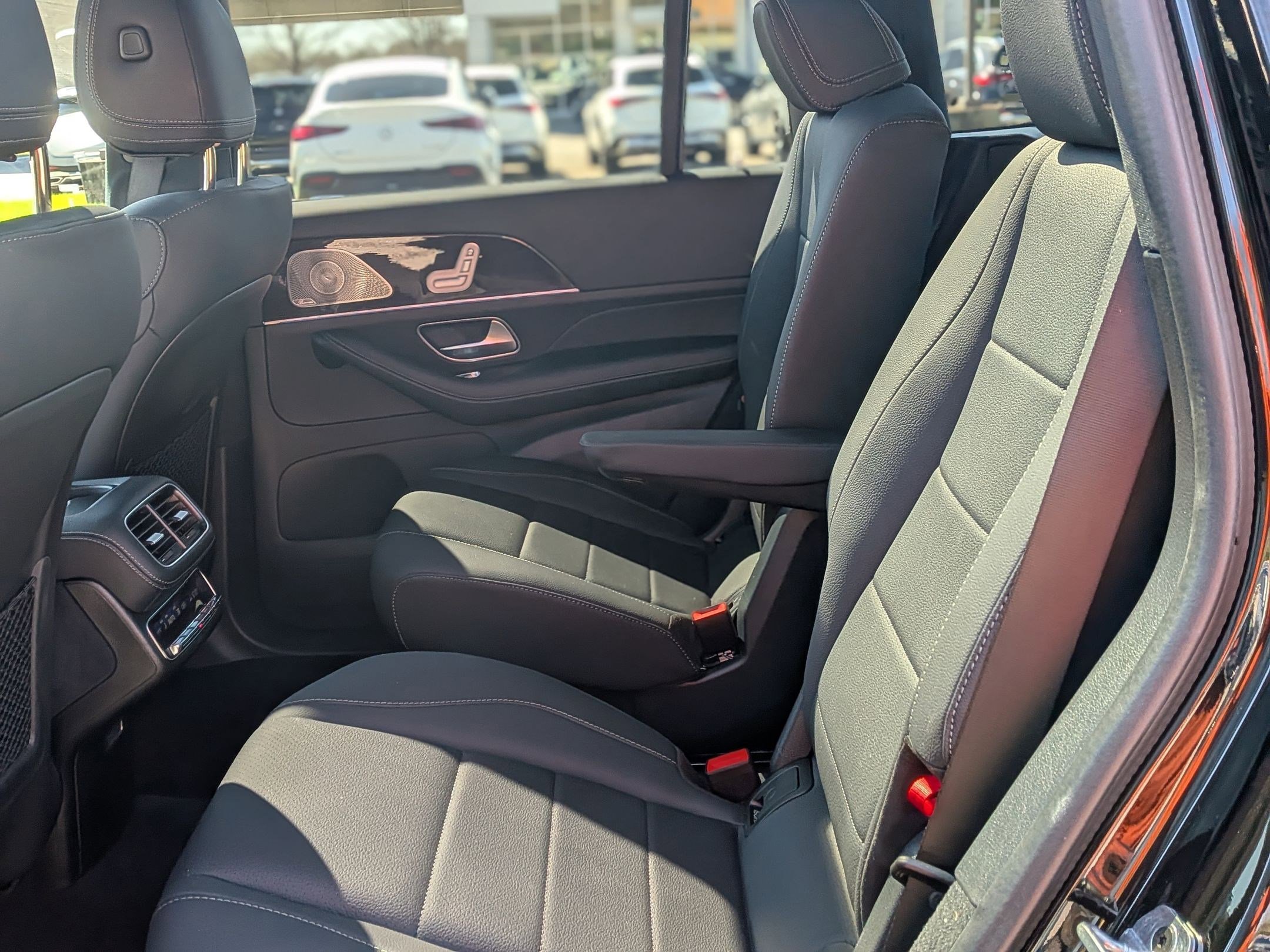 Certified 2025 Mercedes-Benz GLS 450 GLS 450 image 26