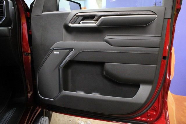 New 2026 GMC Sierra 1500 SLT image 10