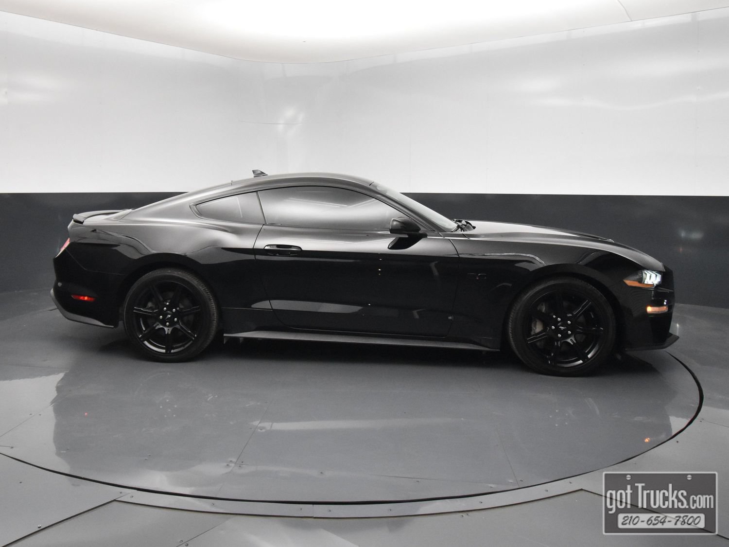 Used 2020 Ford Mustang GT w/ Equipment Group 301A RWD image 48