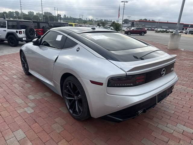 Used 2025 Nissan Z Performance w/ Floor Mat Package RWD image 7