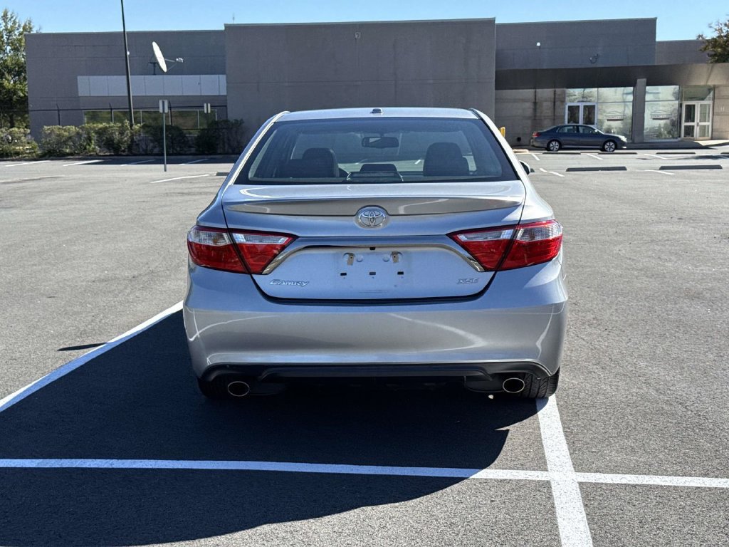 Used 2017 Toyota Camry XSE FWD image 23